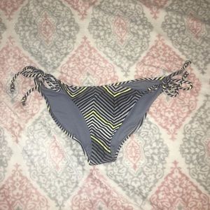 One Star chevron bikini bottoms